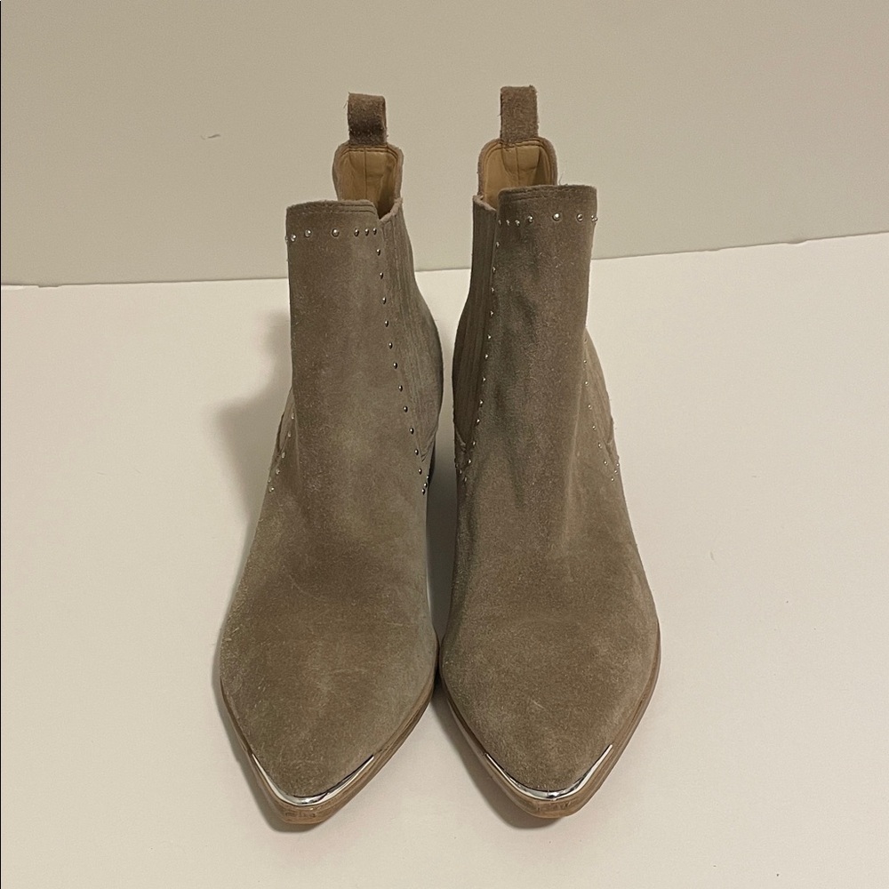 Marc Fisher Beige Suede Ankle Booties Hardly Worn. Beautiful Boots